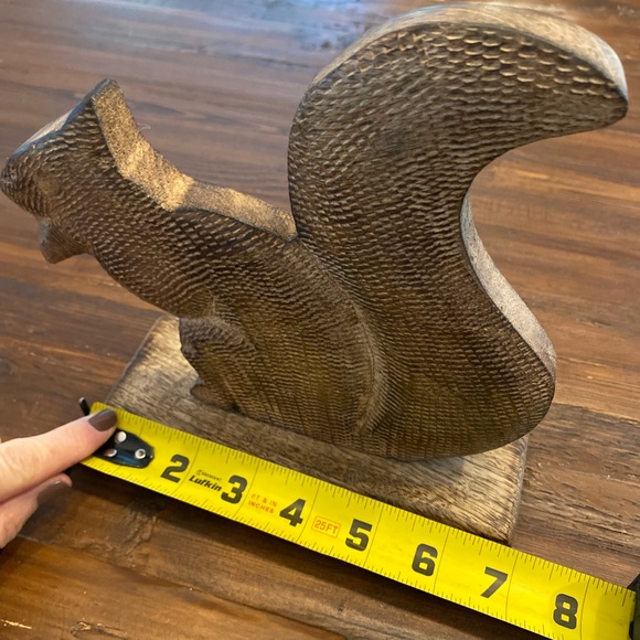 Carved/Detailed Solid Wooden Squirrel Figure  🐿️ (2 available) - Picture 5 of 5